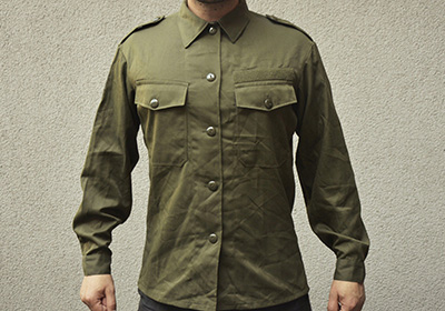 Фото стандартной военной форменной рубашки
