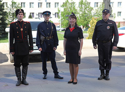 Изображение изменений формы полиции России