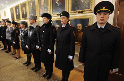 Фото презентации новой формы российской полиции